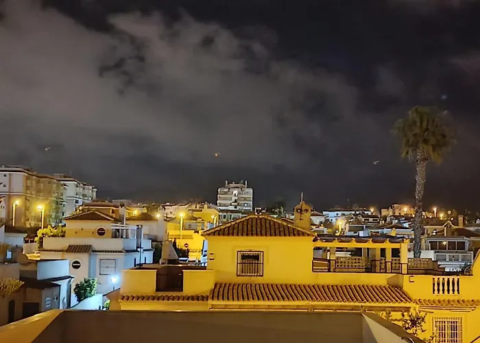 Luxurious With Private Heated Pool-pmt12 Torrevieja