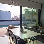 Villa Luxurious With Private Heated Pool