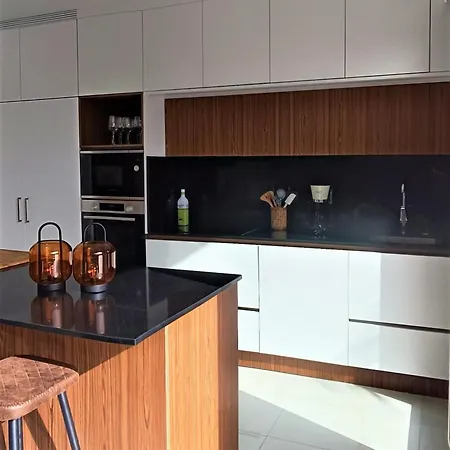 Villa Pmt12 -luxurious With Private Pool Torrevieja