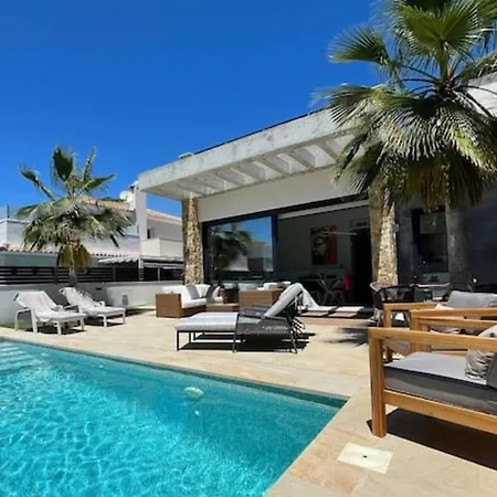 Pmt12 -luxurious With Private Pool Torrevieja