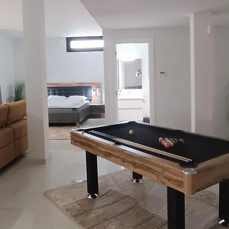 Villa Pmt12 -luxurious With Private Pool Torrevieja