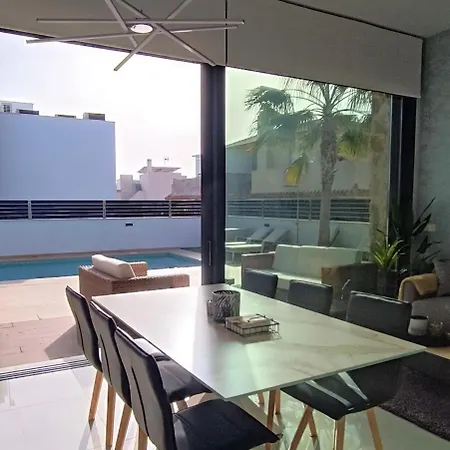Villa Pmt12 -luxurious With Private Pool