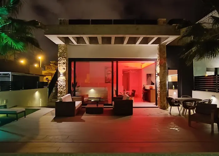 Villa Luxurious With Private Heated Pool-pmt12 *